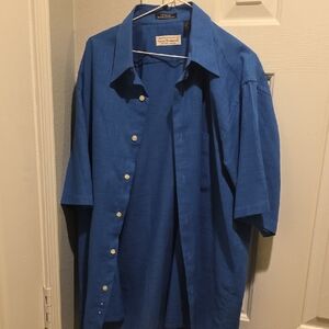 Norm Thompson Vibrant Blue Short Sleeve Shirt